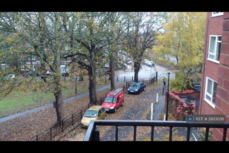Flat Arden Place in Luton