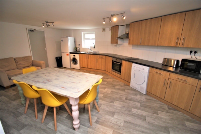 Room Edward Road in Rushcliffe