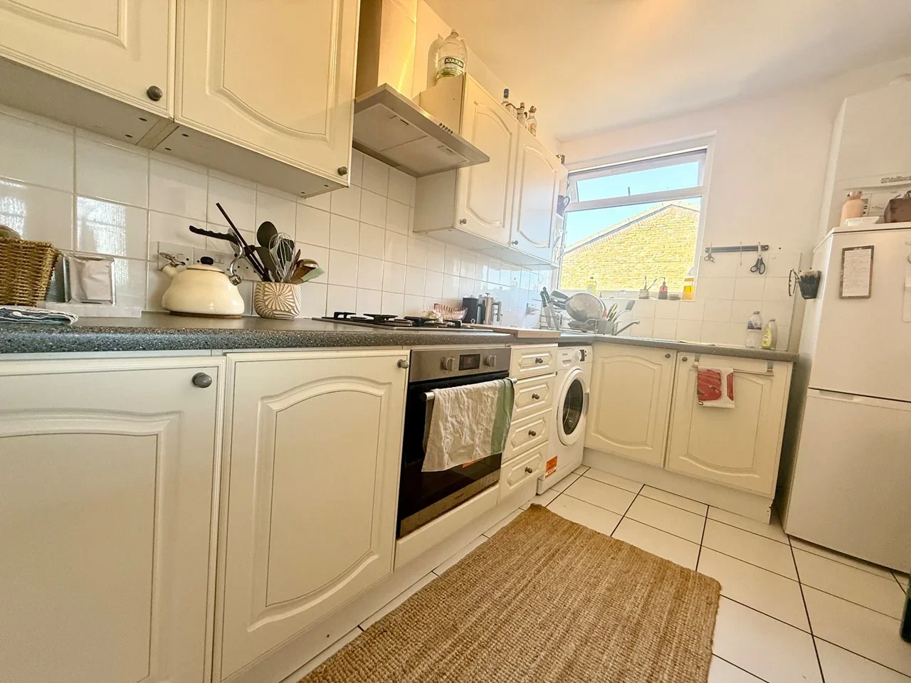 Flat Palace Road in Greater London