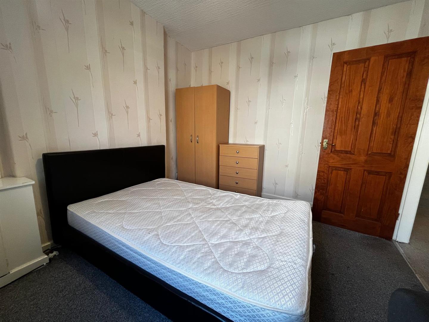 Room Vincent Street in Lancaster