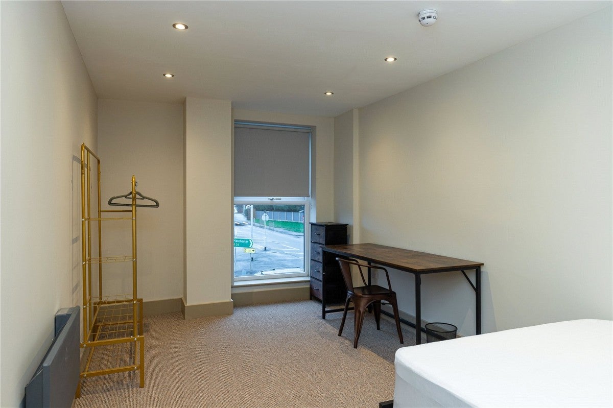 Room Manchester Road in Congleton