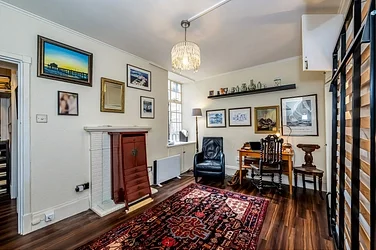 Flat Britten Street in Greater London
