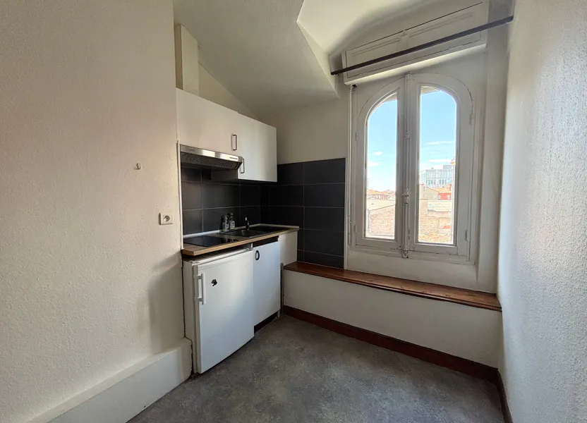 Chambre Rue de Bayard à Toulouse