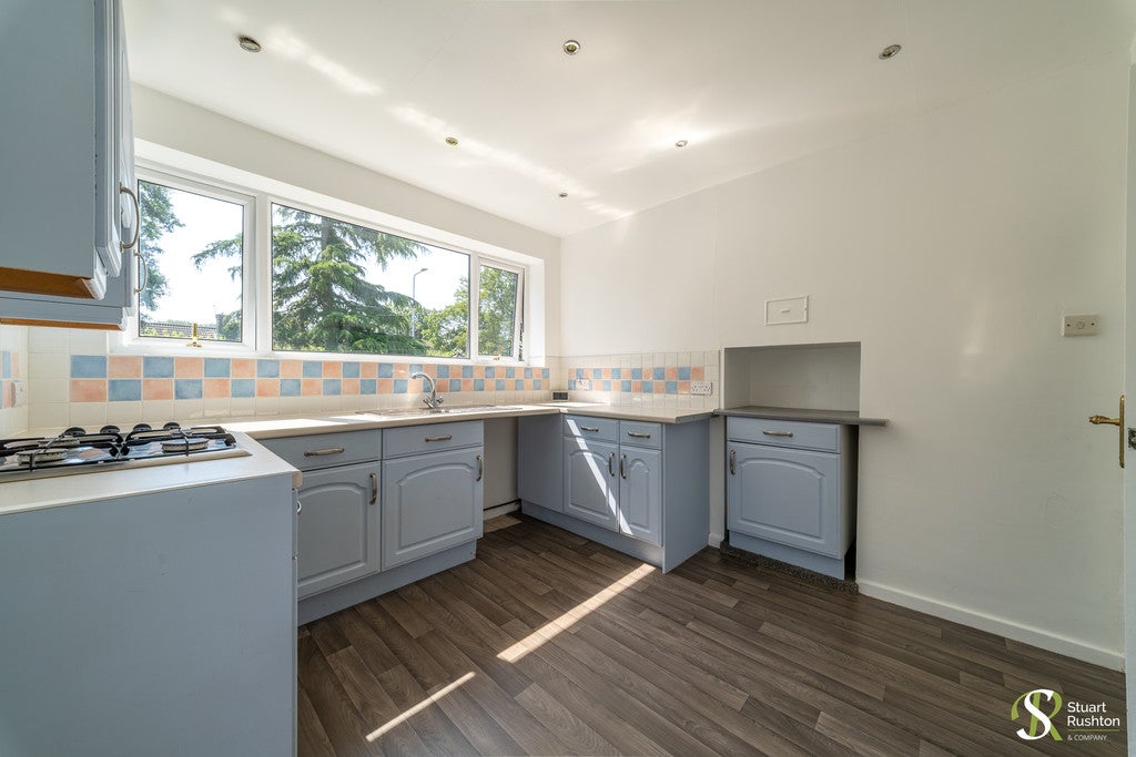 House Norbury Close in Knutsford