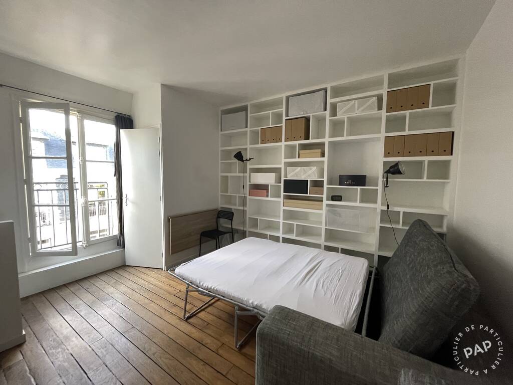 Room Rue de Maubeuge in Paris