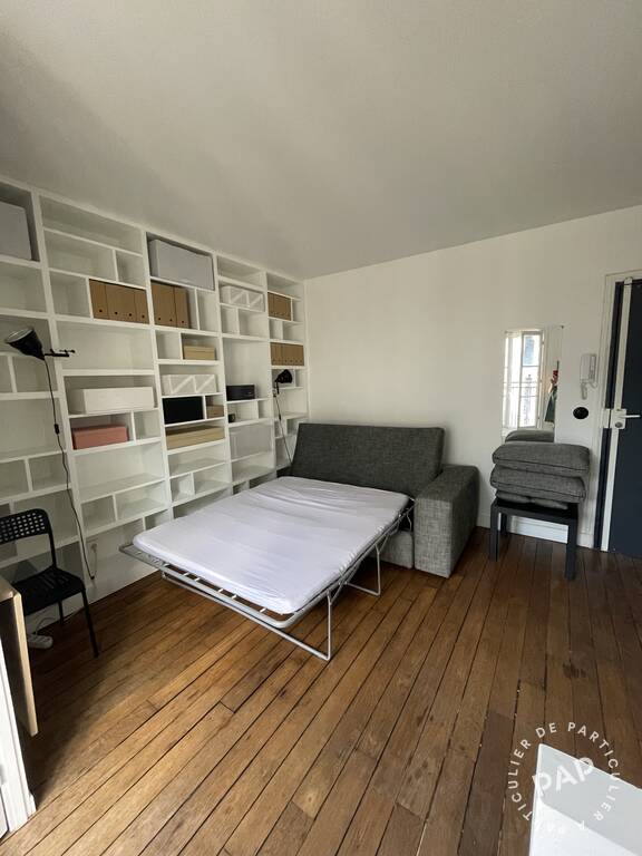 Room Rue de Maubeuge in Paris