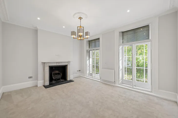 House Brompton Square in Greater London