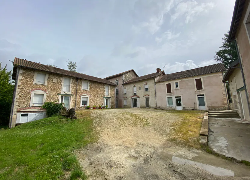 Appartement Impasse du Moulin à Razac-sur-l'Isle