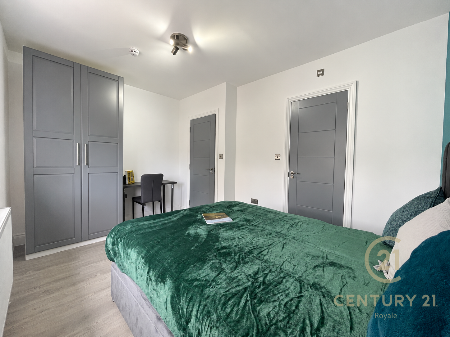Room Maplehurst Close in Greater London