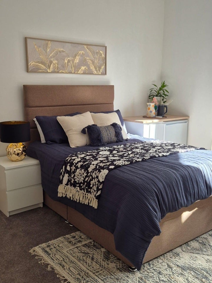Room Birley Street in Bury