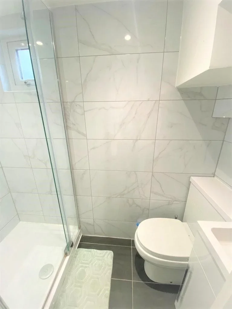 Flat Lancaster Road in Greater London