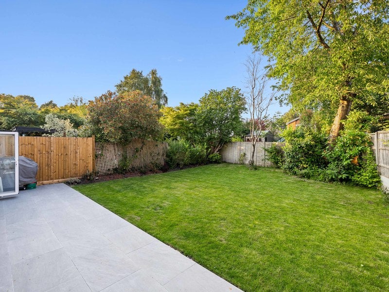 House Frimley Grove Gardens in Surrey Heath