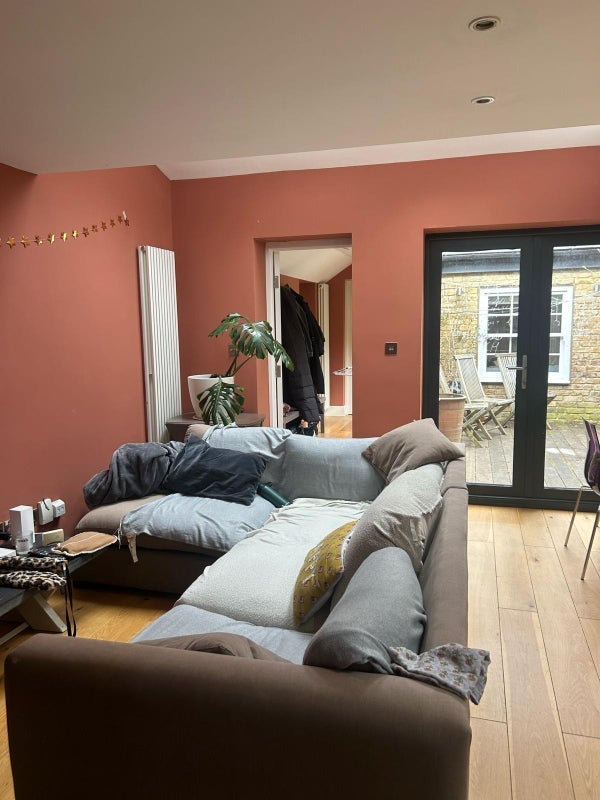 Room Sudbourne Road in Greater London