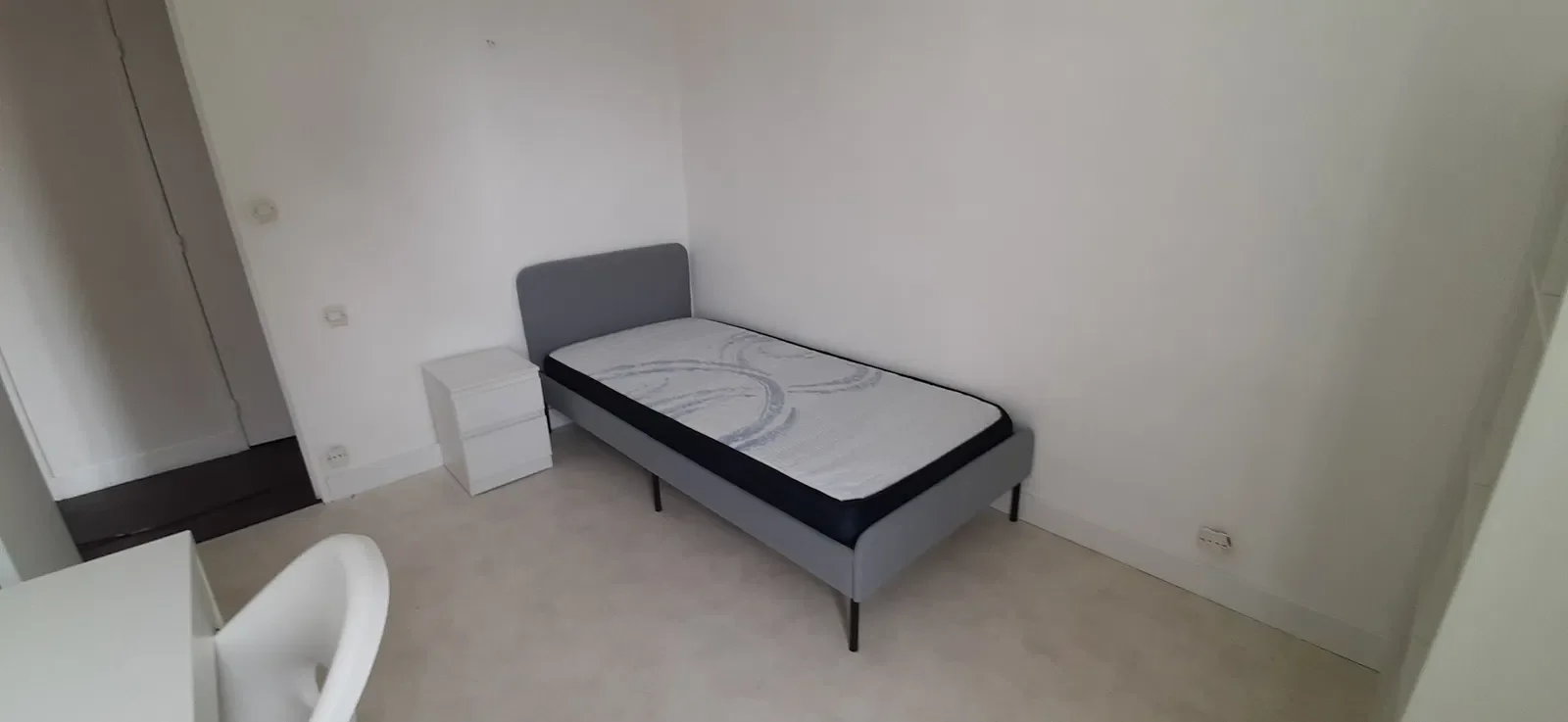 Room Avenue Denis Diderot in Orléans