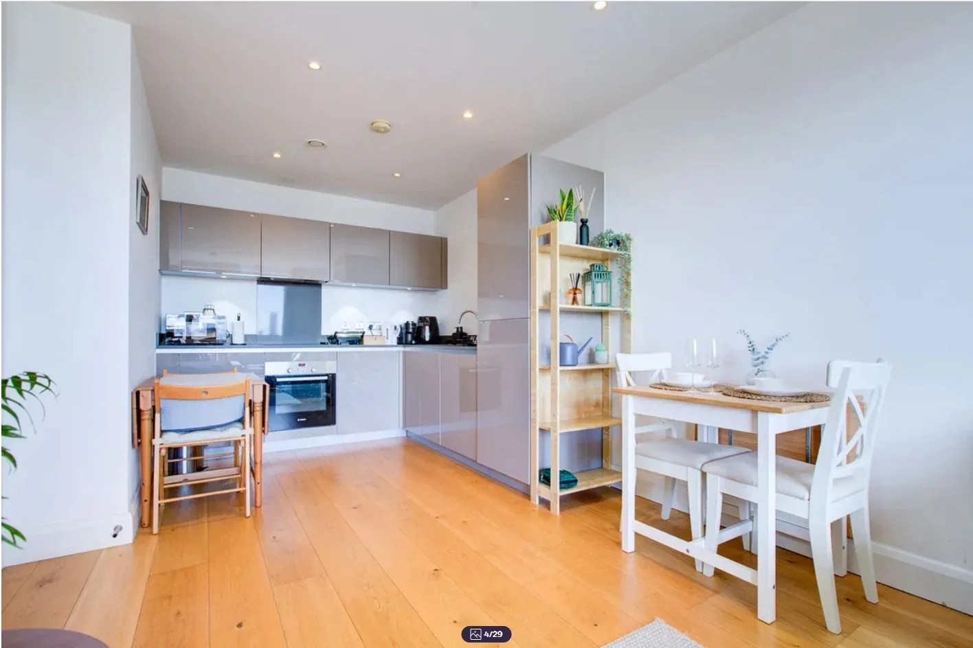 Flat Barry Blandford Way in Greater London
