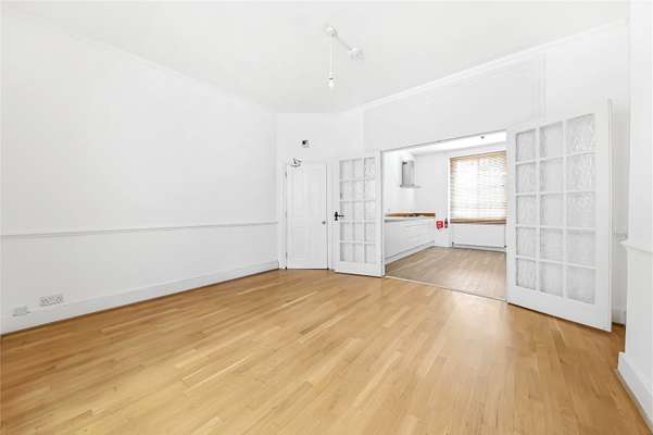 House Pindock Mews in City of Westminster