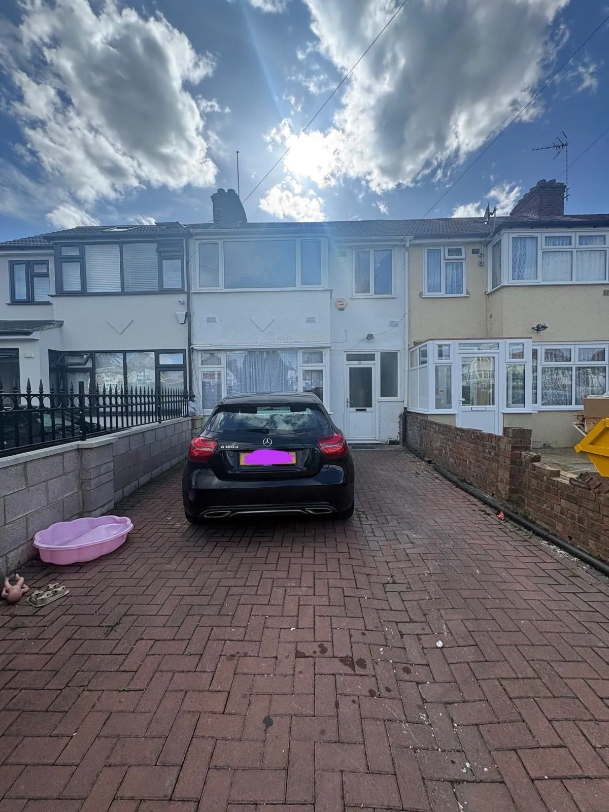 House Turner Road in Greater London