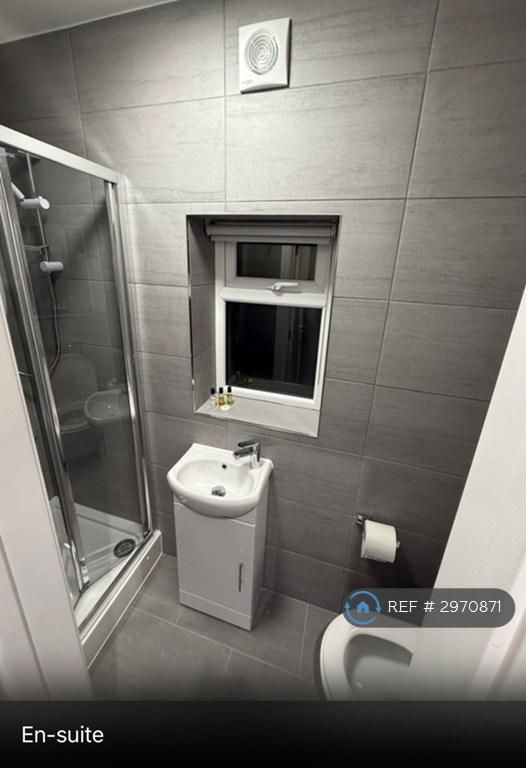 Room Ribblesdale Avenue in Greater London