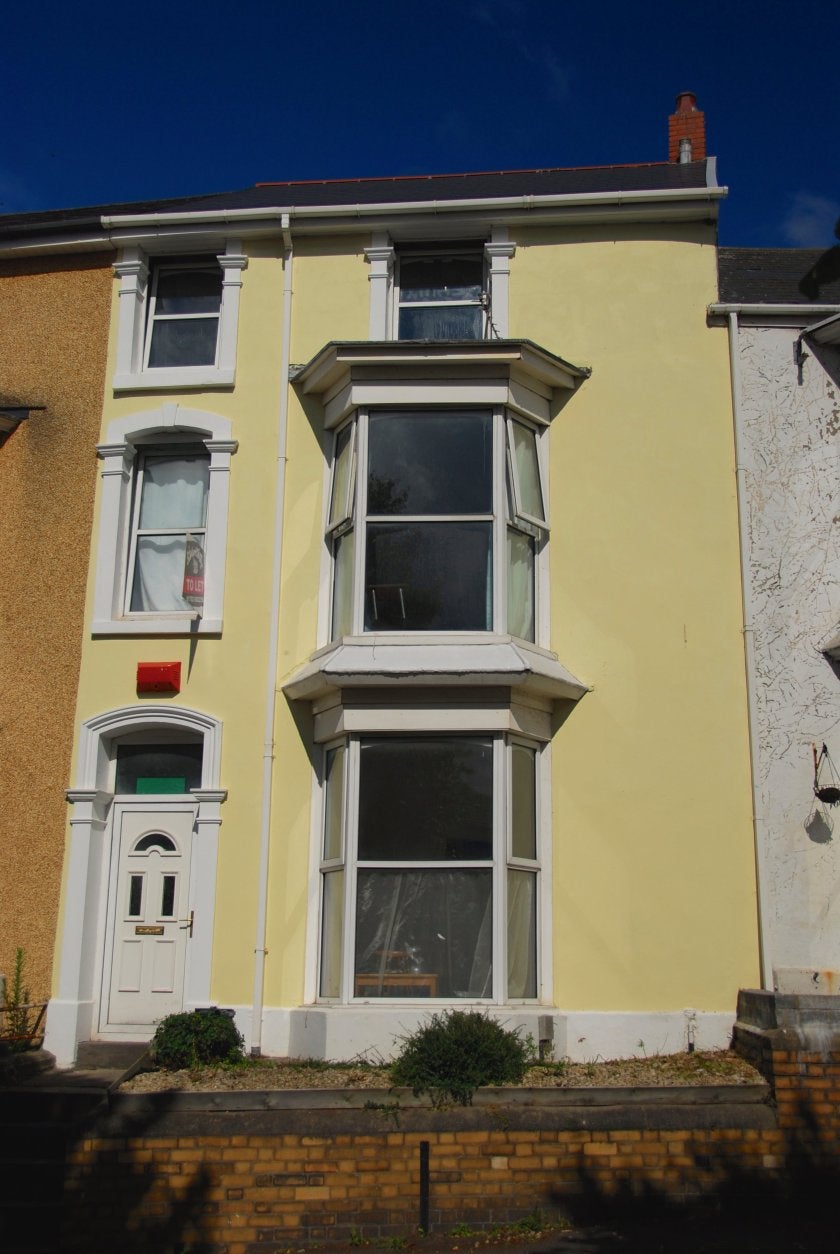 Flat Osbourne Terrace in Swansea