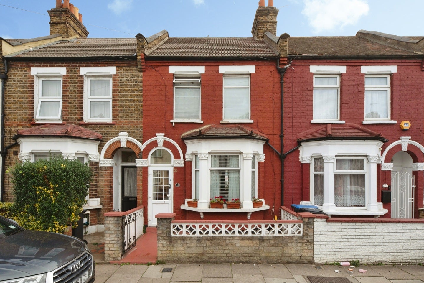 House Gloucester Road in Greater London