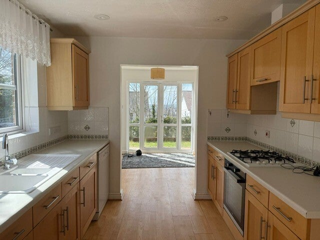 House Century Close in Treverbyn