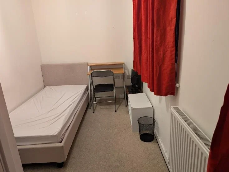 Room Vimy Drive in Dartford