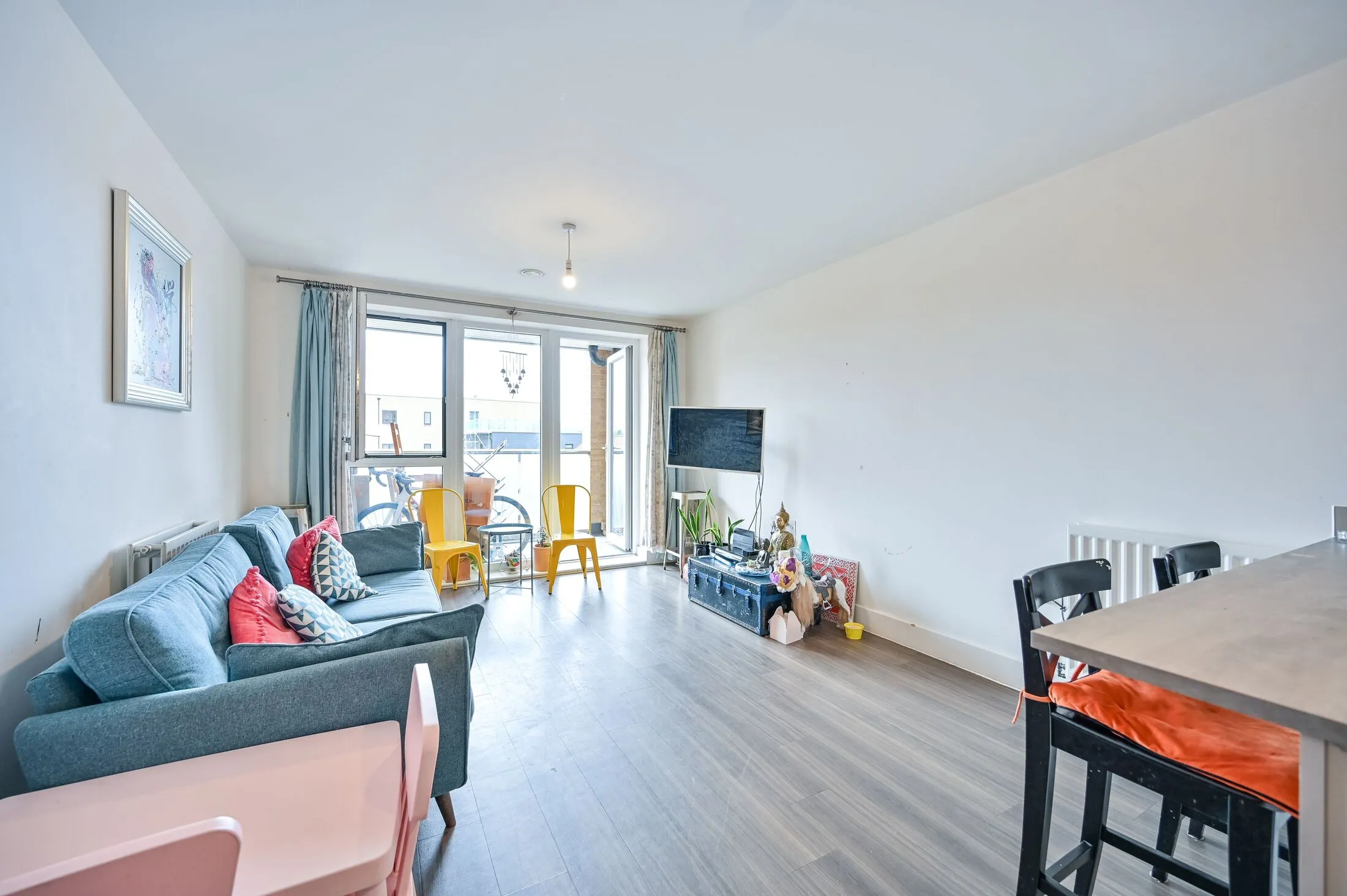 Flat Sidmouth Avenue in Greater London