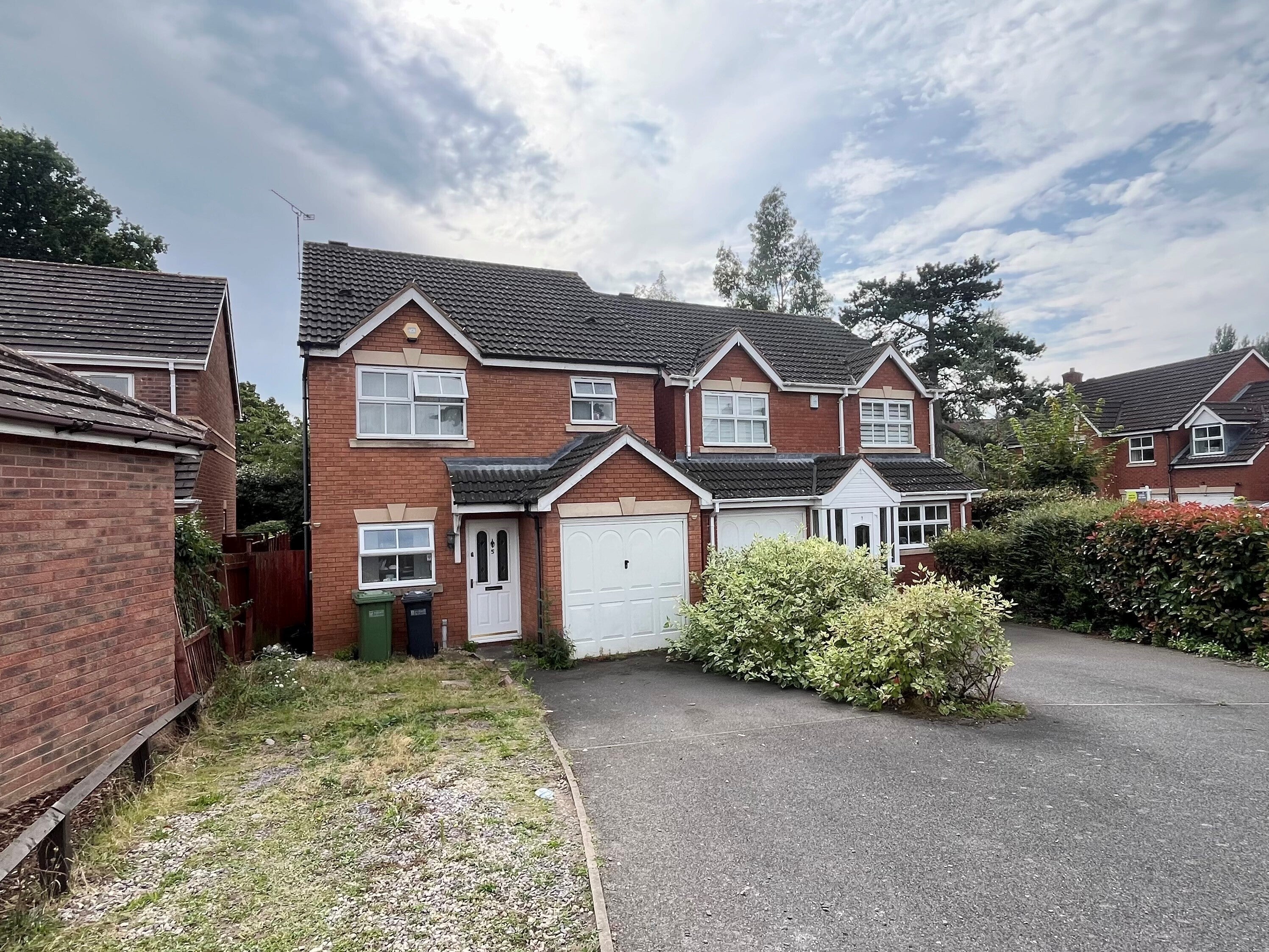 House Byford Way in Metropolitan Borough of Solihull