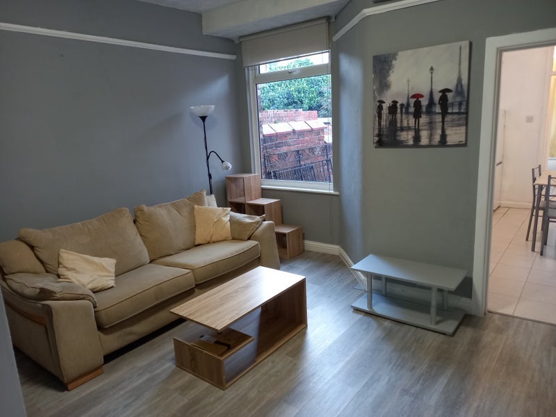 Room Beveridge Street in Manchester