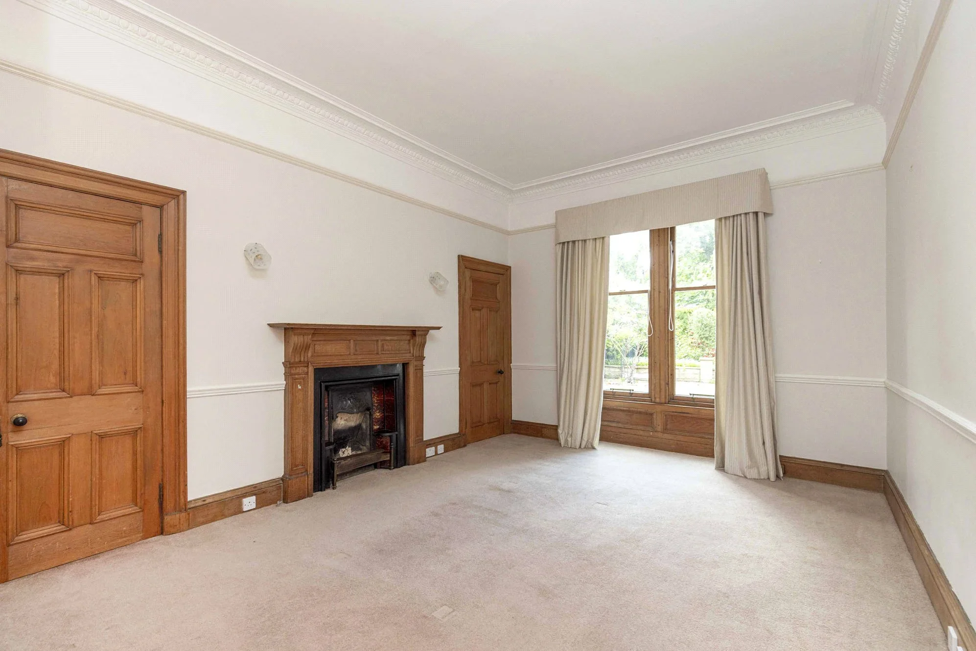 House Kingsburgh Road in City of Edinburgh
