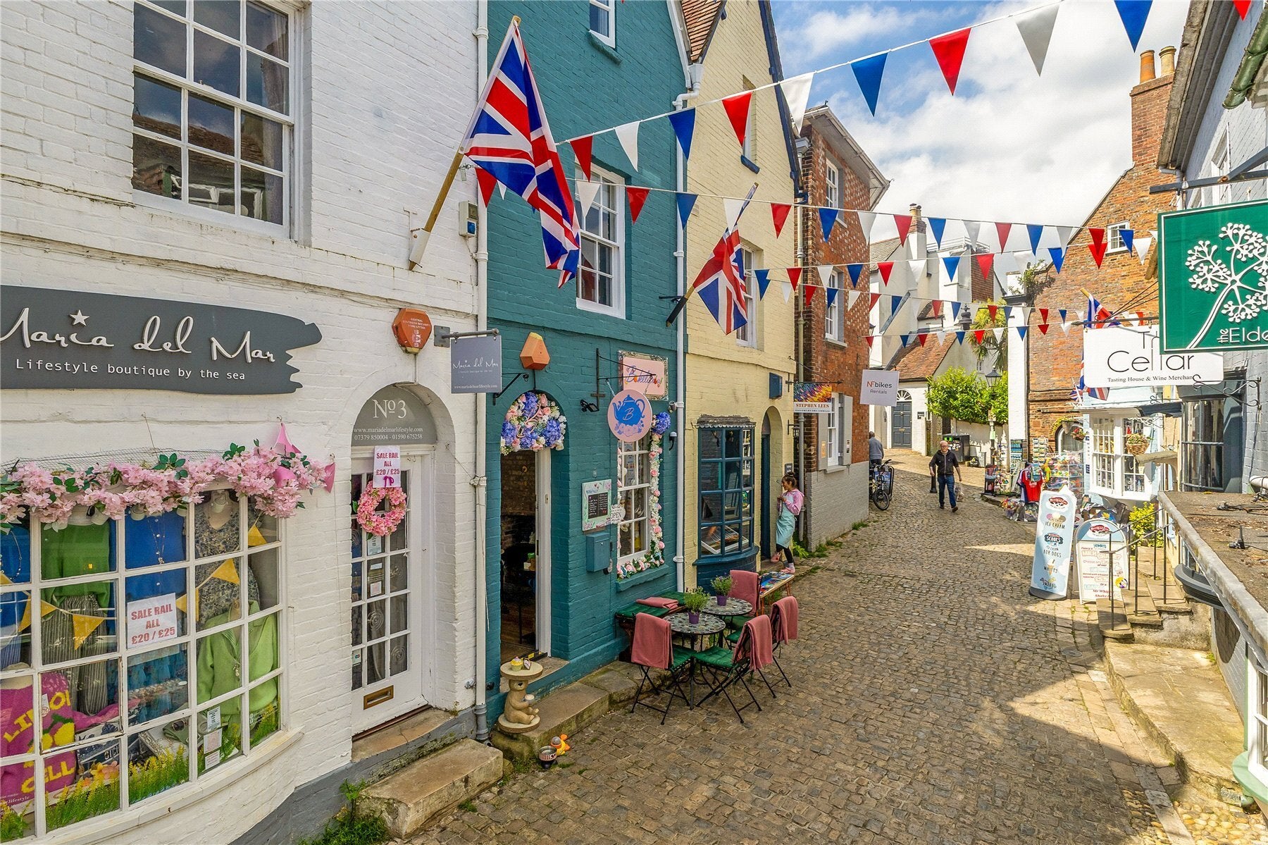 House Quay Street in New Forest