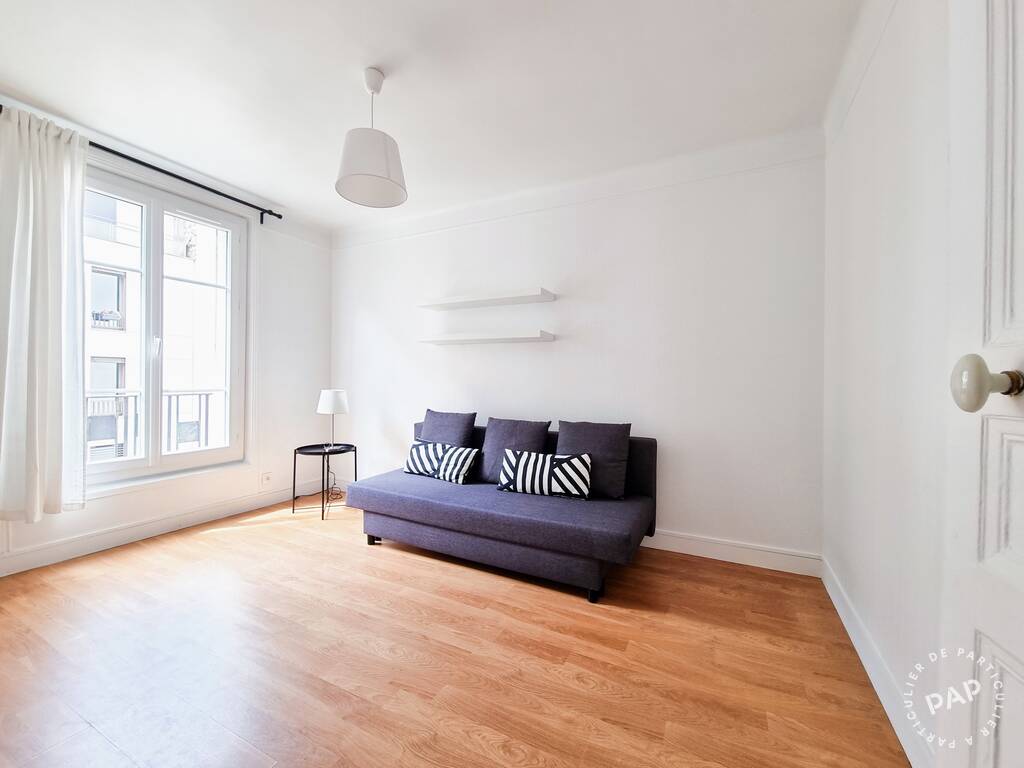 Flat Rue Antoinette Fouque in Paris