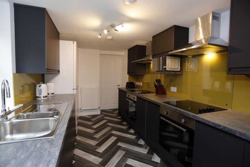 Room London Road in Maidstone