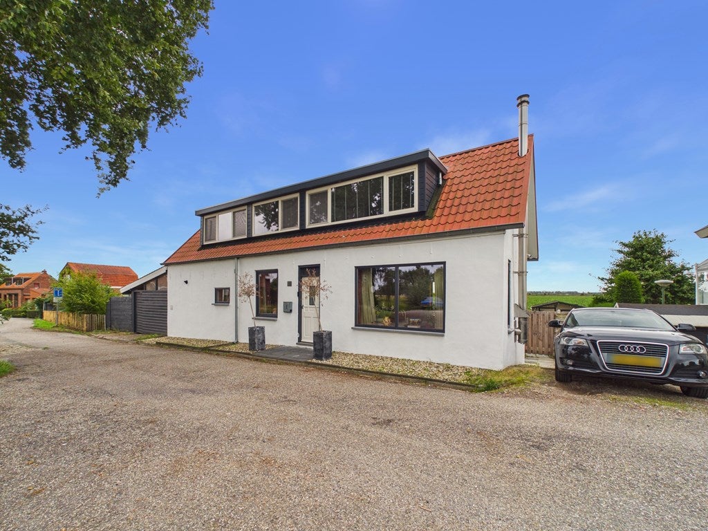 Huis Knol 27 in Hoek