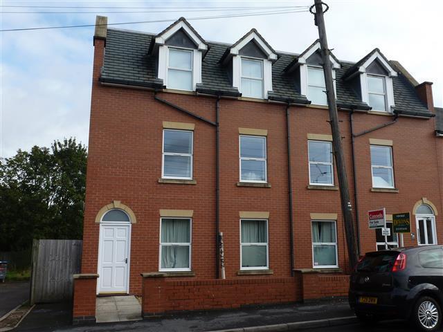 Flat Heeley Road in Birmingham
