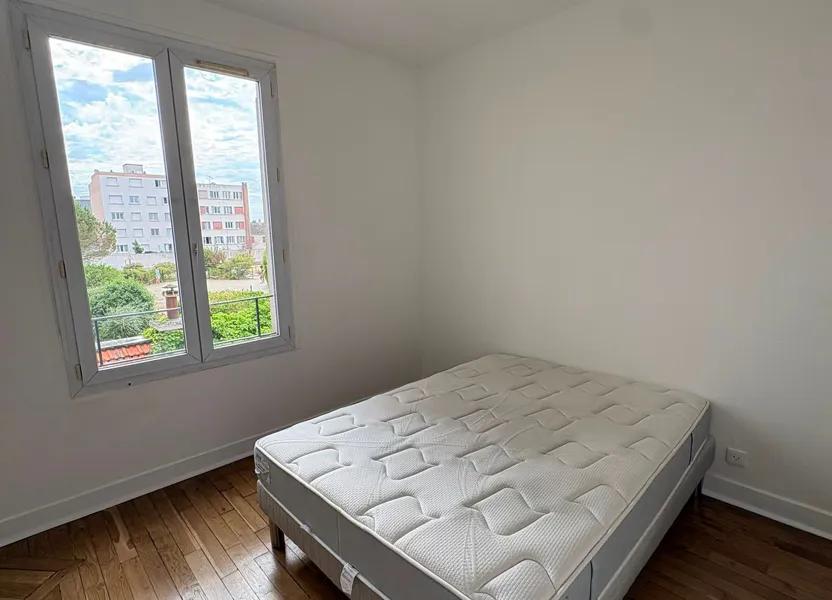 Appartement Avenue Aristide Briand à Les Pavillons-sous-Bois