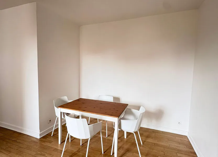 Appartement Avenue Aristide Briand à Les Pavillons-sous-Bois