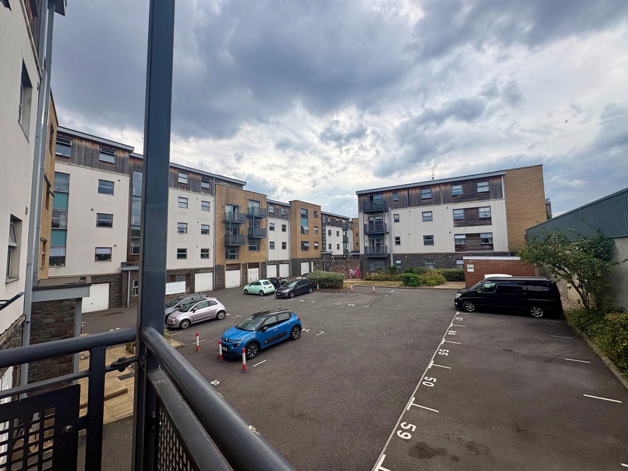 Flat Talavera Close in Bristol