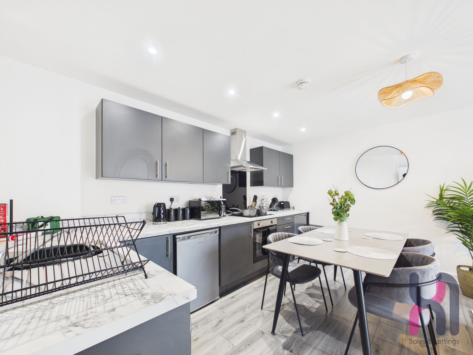 Flat East Prescot Road in Liverpool