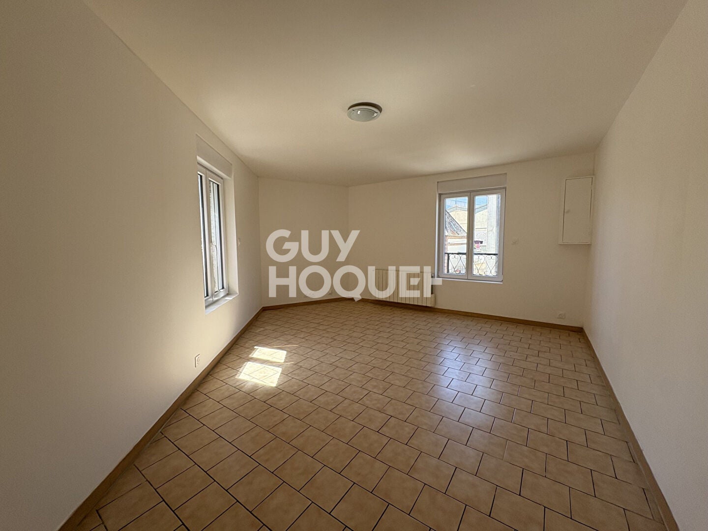 Flat D 56 in Verneuil d'Avre et d'Iton