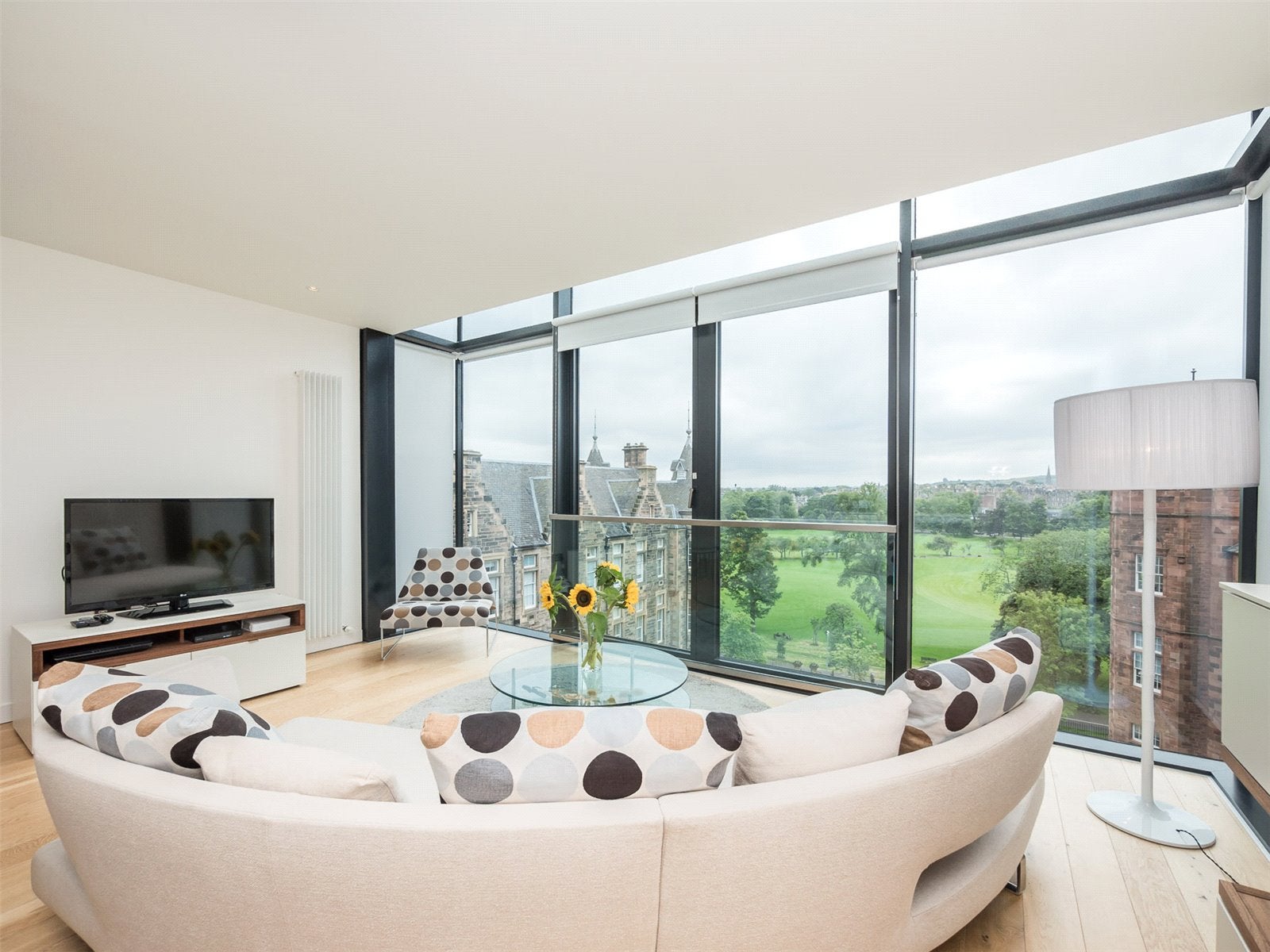 Flat Simpson Loan in City of Edinburgh