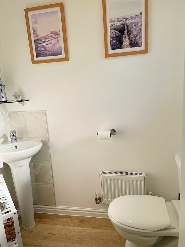 Room Beech Tree Avenue in Leeds