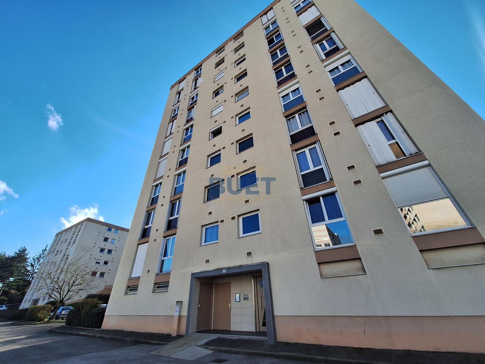 Flat Rue du Tire-Pesseau in Dijon
