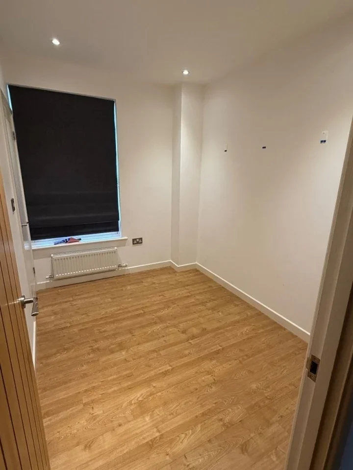 Room Mildmay Road in Chelmsford