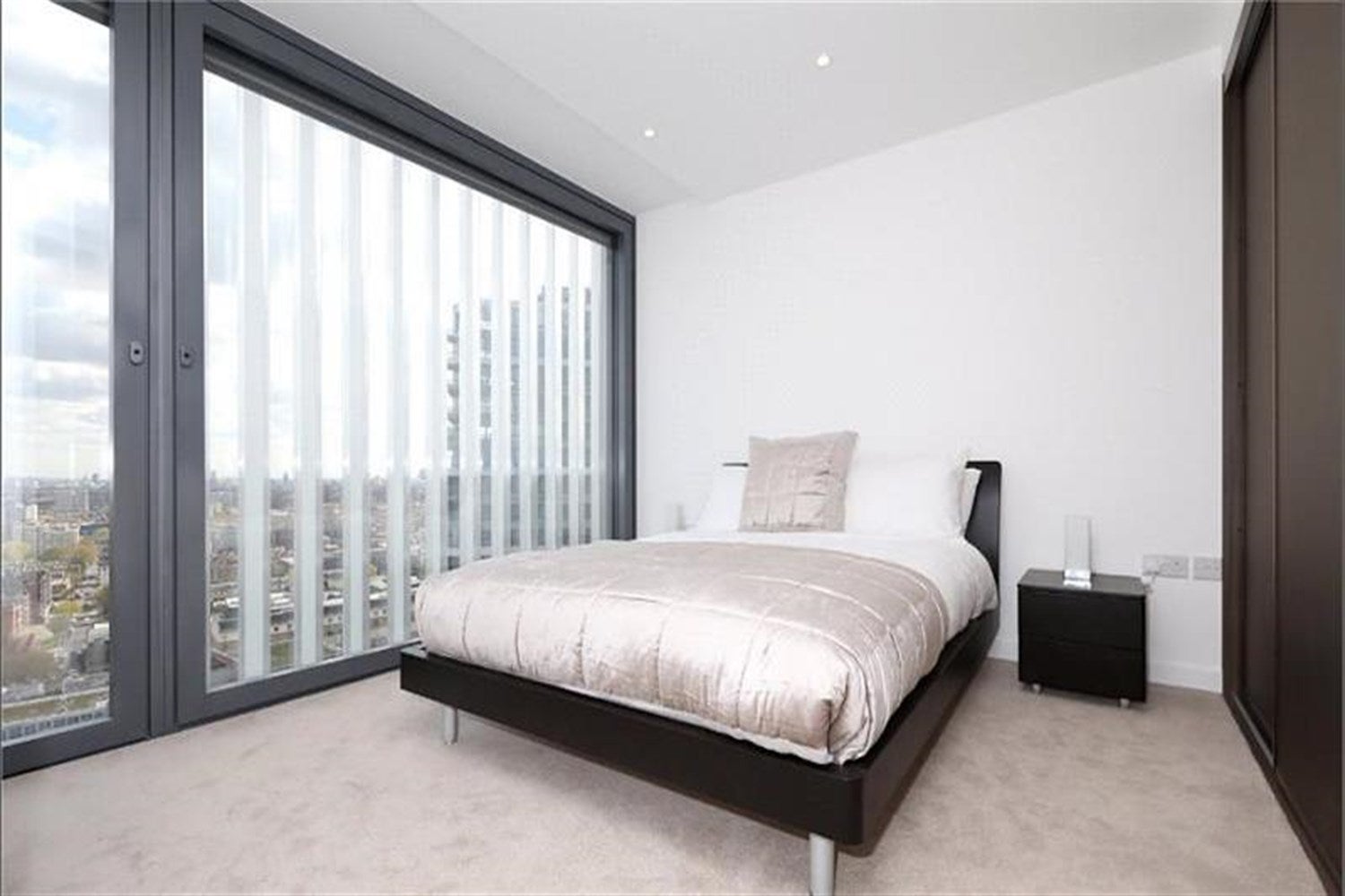 Flat Wilmington Terrace in Leeds