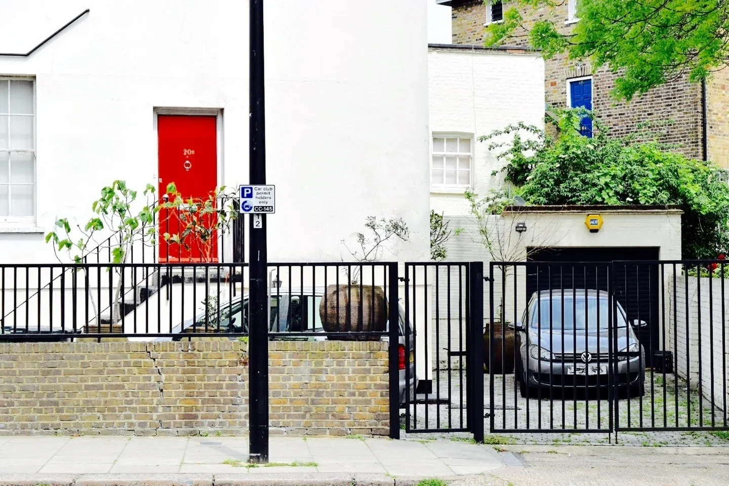 Flat Malden Crescent in Greater London