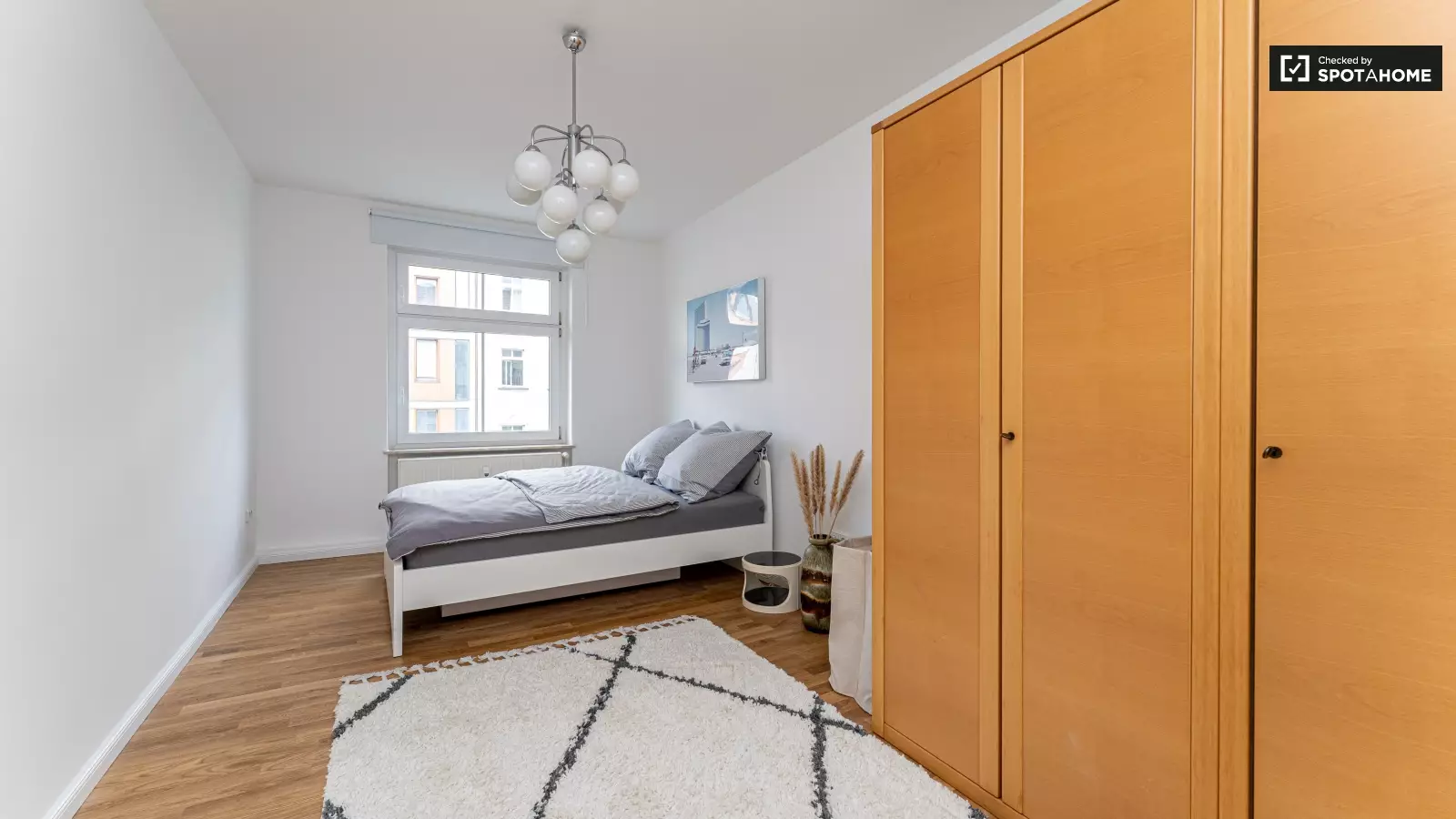 Wohnung Zionskirchstraße in Berlin
