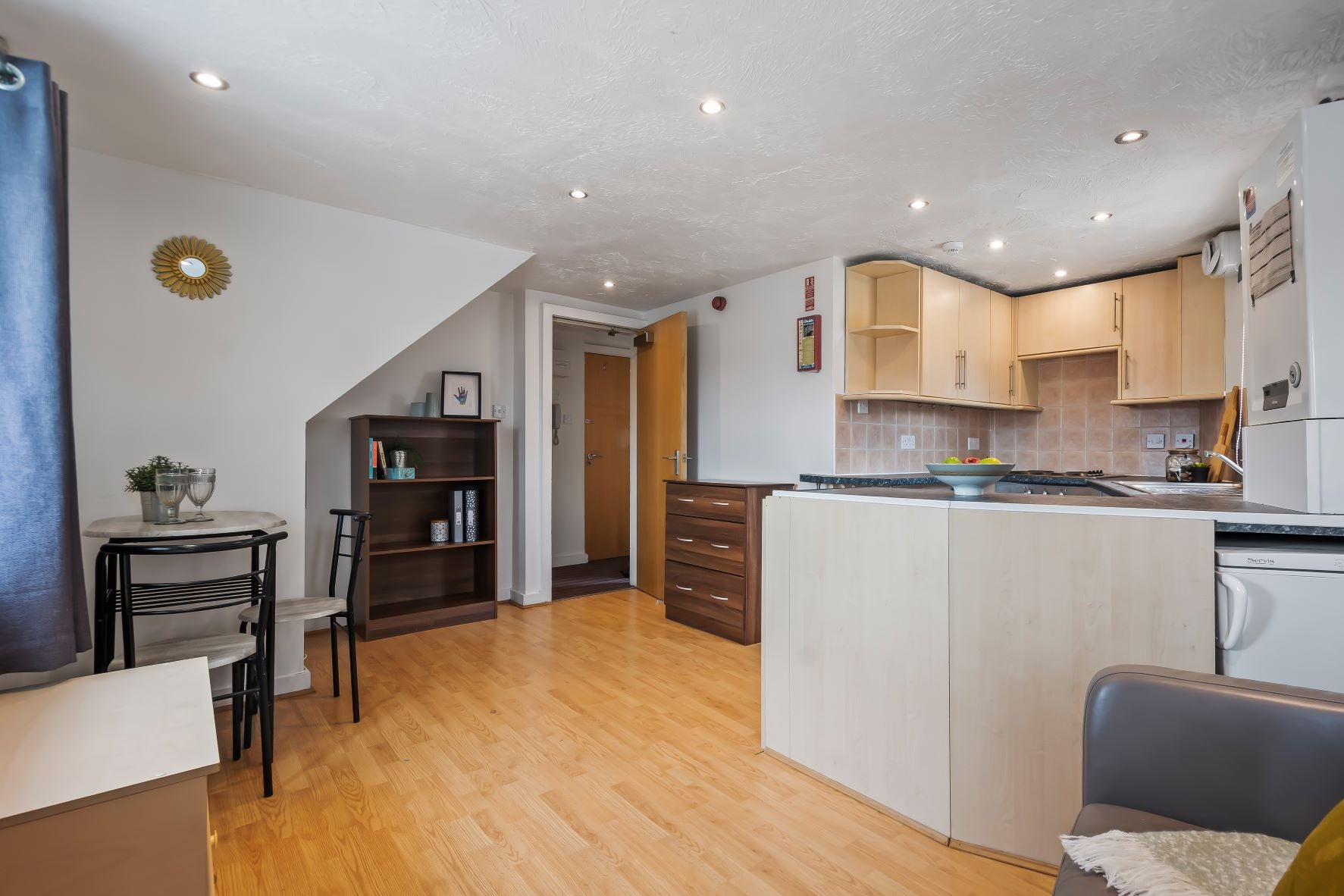 Flat Rosebank Road in Leeds