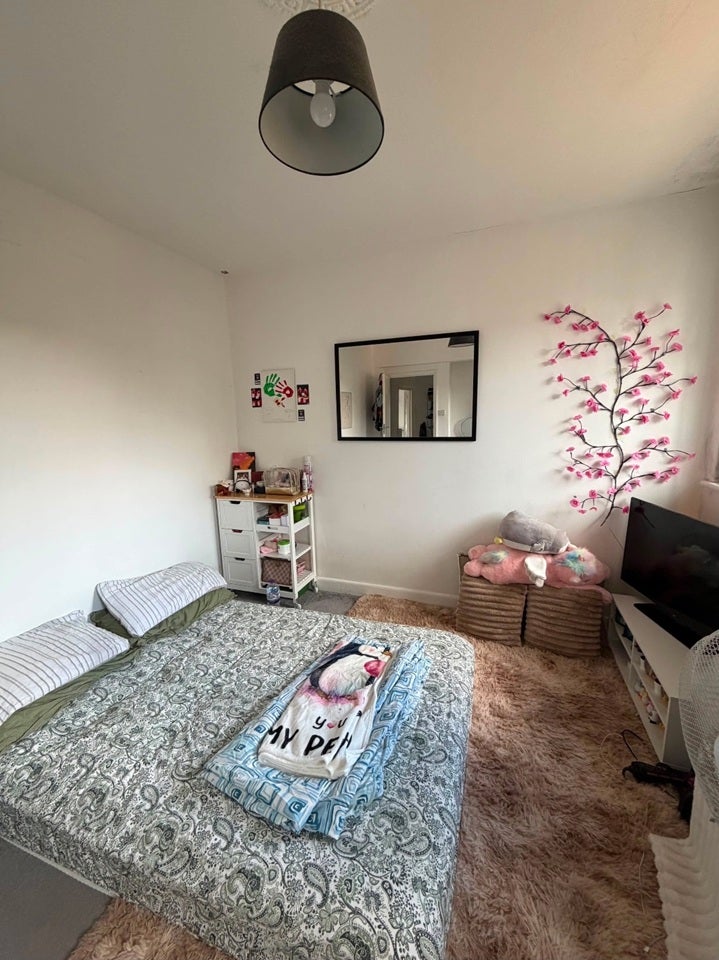 Room Gloucester Drive in Greater London