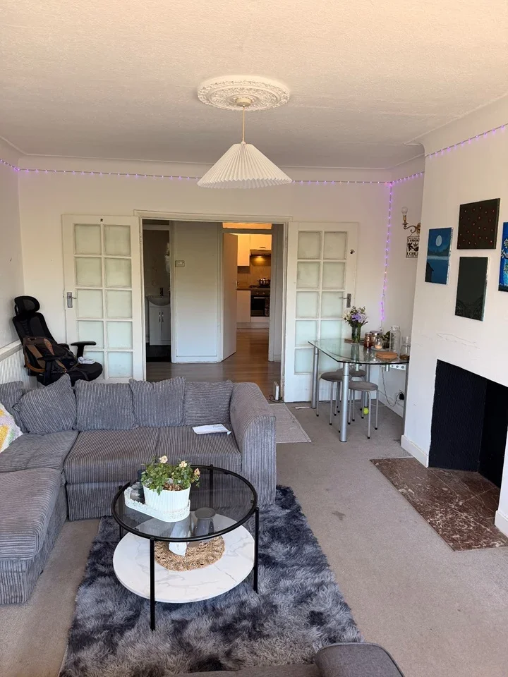 Room Gloucester Drive in Greater London